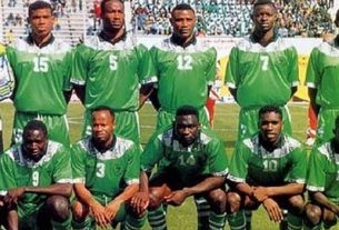 27 Years After, FG Allocates Houses To Keshi, Siasia, Other 1994 AFCON Winners