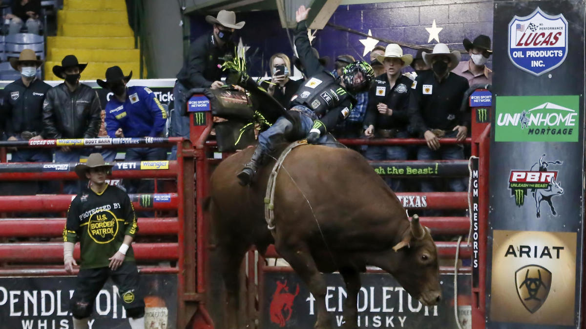 2021 PBR World Finals:  stare, circulate, channels, cases as Jose Vitor Leme and Woopaa vie for more titles