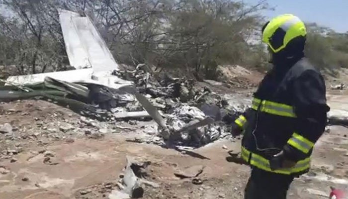 Seven killed in Peru airplane fracture